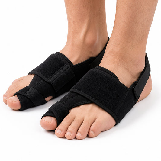 Attelle de nuit pour hallux valgus avec bandes velcro réglables qui aident à redresser le gros orteil et apportent un soutien stable pendant le repos et le sommeil.